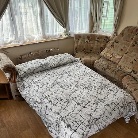 Lejlighed West Lakes Affordable Caravan